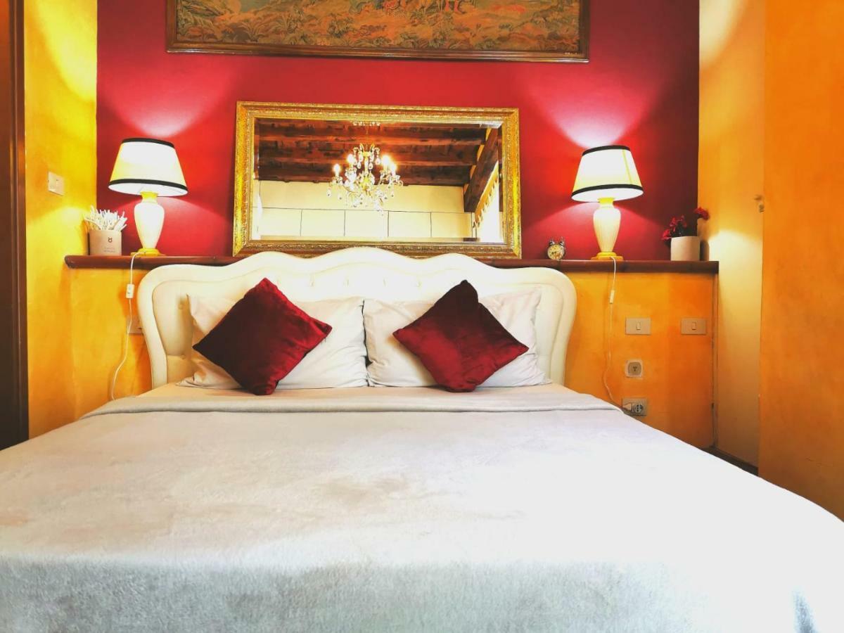 Real Rustic Tuscany Style In Center フィレンツェ エクステリア 写真